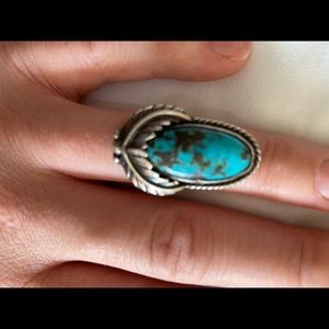 Beautiful sterling acorn turquoise ring